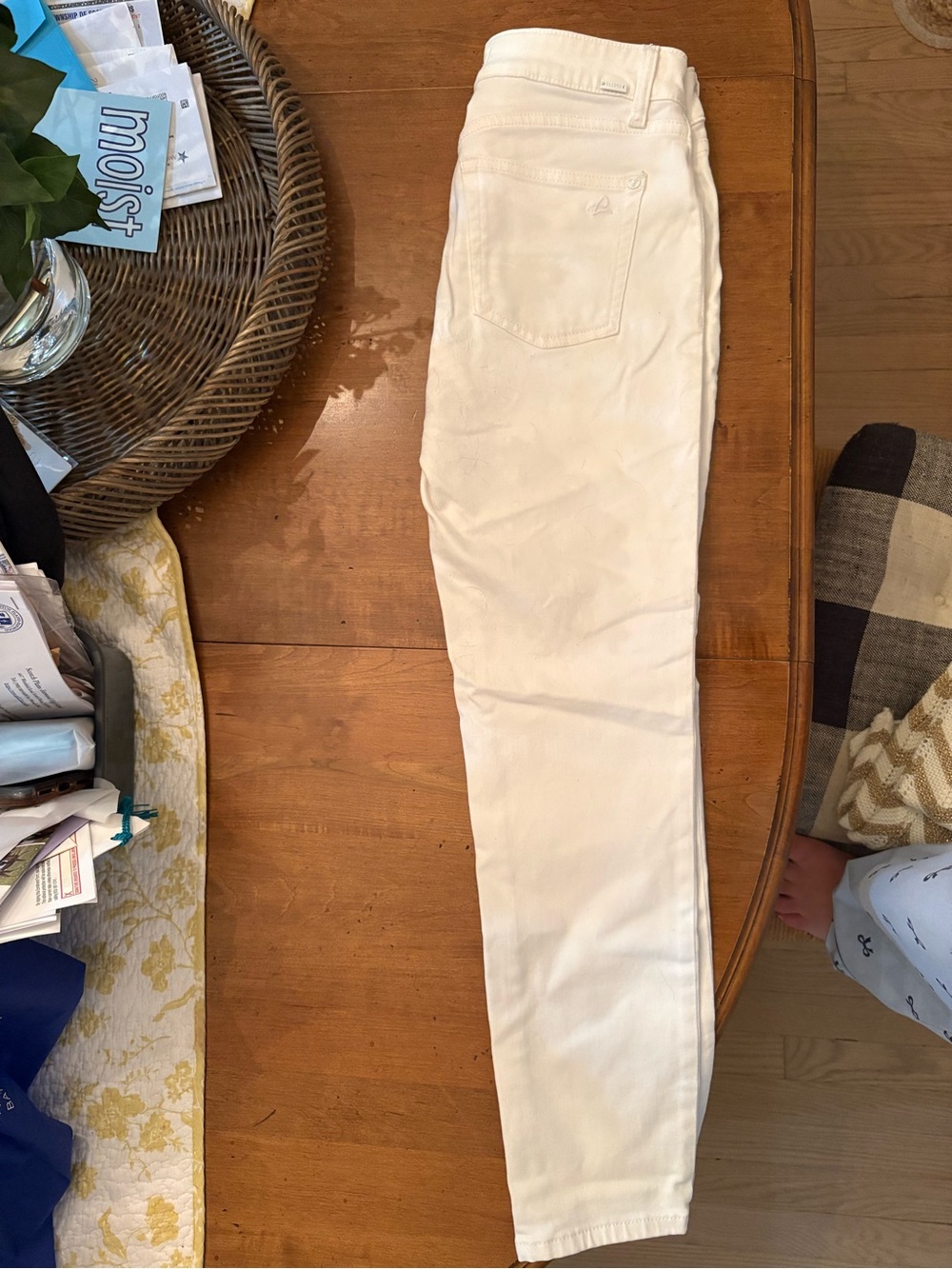 DL1961 Women's White Skinny Jeans - Clean Slim Fit